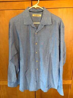 Tommy Bahama Men's Blue Long Sleeve Tencel Linen Blend Button Down Shirt